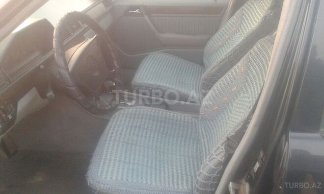 Mercedes E 230 1990, 234,600 km - 2.3 l - Xırdalan