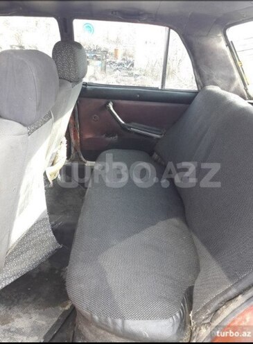 LADA (VAZ) 21011 1978, 200,000 km - 0.1 l - Quba