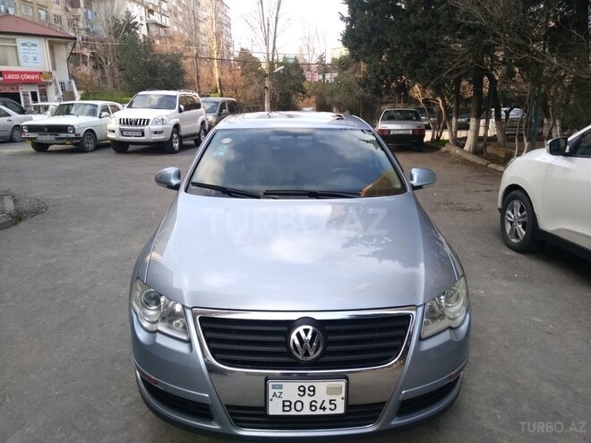 Volkswagen Passat 2005, 235,000 km - 2.0 l - Bakı