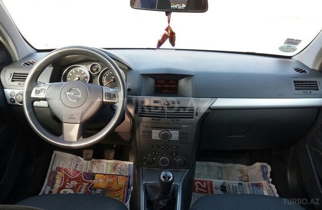 Opel Astra 2005, 142,242 km - 1.4 l - Bakı