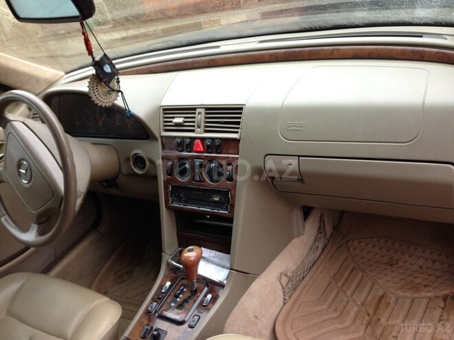 Mercedes C 230 1999, 299,999 km - 2.3 l - Bakı