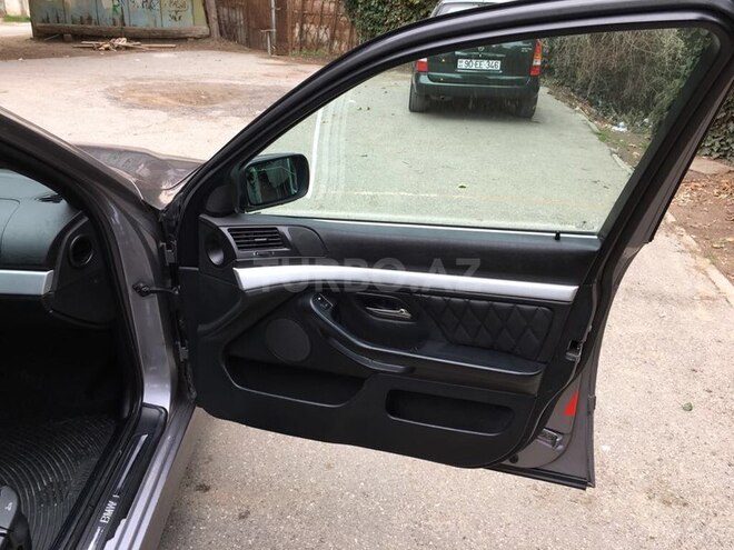 BMW 525 1998, 240,000 km - 2.5 l - Bakı