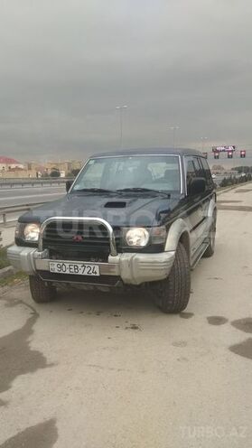 Mitsubishi Pajero 1995, 400,000 km - 2.8 l - Bakı