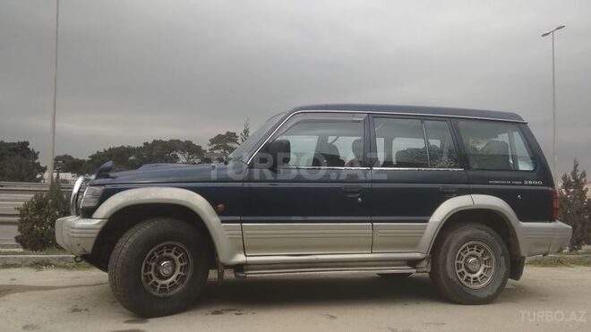 Mitsubishi Pajero 1995, 400,000 km - 2.8 l - Bakı