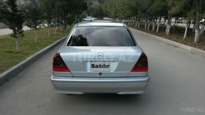 Mercedes C 200 1998, 193,000 km - 2.0 l - Sumqayıt