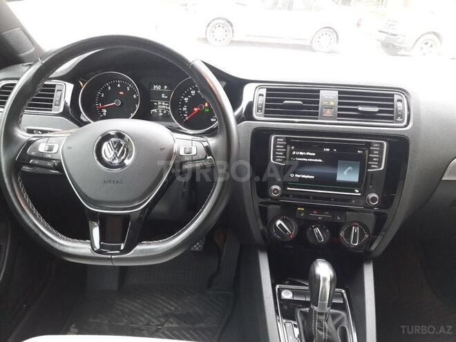 Volkswagen Jetta 2015, 41,600 km - 1.8 l - Bakı