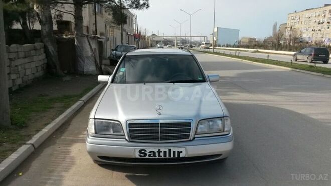 Mercedes C 180 1997, 253,000 km - 1.8 l - Sumqayıt