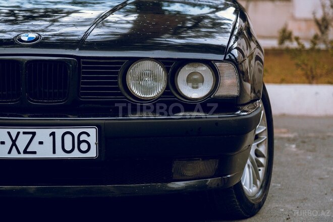 BMW 520 1994, 321 km - 0.2 л - Sumqayıt