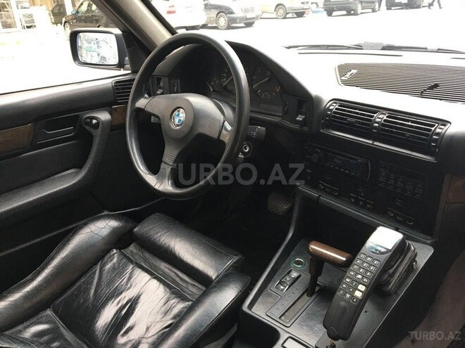 BMW 520 1994, 321 km - 0.2 л - Sumqayıt