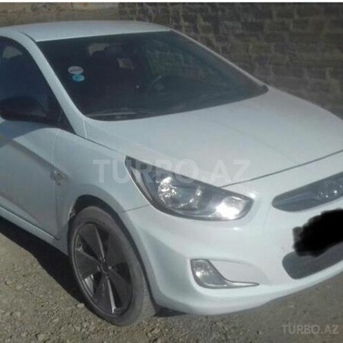 Hyundai Solaris 2013, 99,000 km - 1.6 л - Bakı