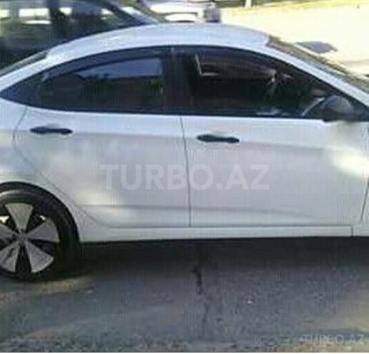 Hyundai Solaris 2013, 99,000 km - 1.6 л - Bakı