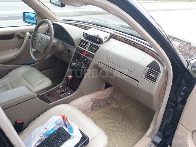 Mercedes C 230 1999, 350,000 km - 2.3 l - Bakı