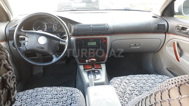 Volkswagen Passat 2005, 165,000 km - 1.8 л - Bakı