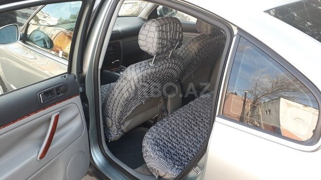 Volkswagen Passat 2005, 165,000 km - 1.8 л - Bakı