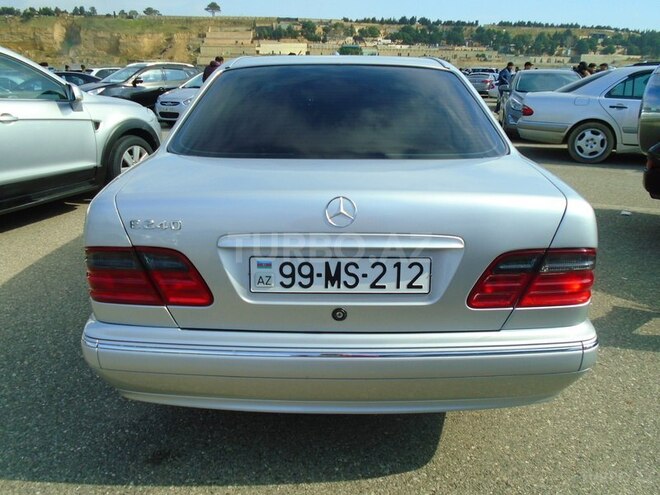 Mercedes E 240 1999, 224,000 km - 2.4 l - Bakı