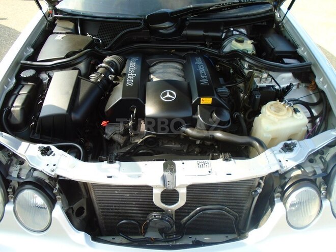 Mercedes E 240 1999, 224,000 km - 2.4 l - Bakı