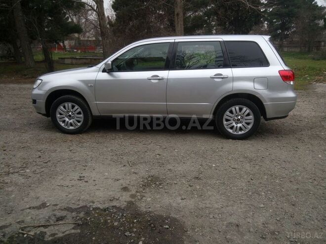 Mitsubishi Airtrek 2001, 180,000 km - 2.0 л - Sumqayıt