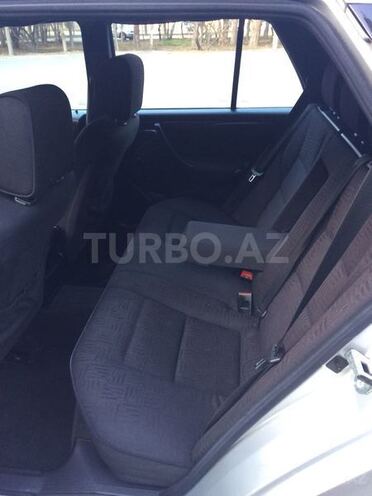 Mercedes C 220 1999, 360,174 km - 2.2 л - Sumqayıt
