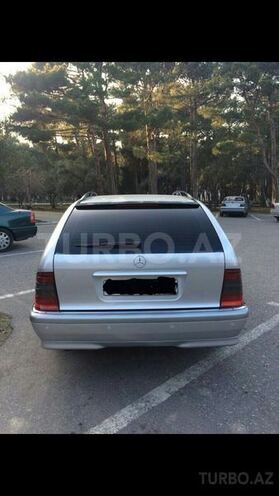 Mercedes C 220 1999, 360,174 km - 2.2 л - Sumqayıt