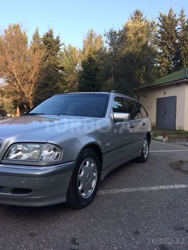 Mercedes C 220 1999, 360,174 km - 2.2 л - Sumqayıt