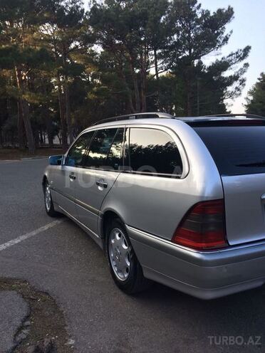 Mercedes C 220 1999, 360,174 km - 2.2 л - Sumqayıt