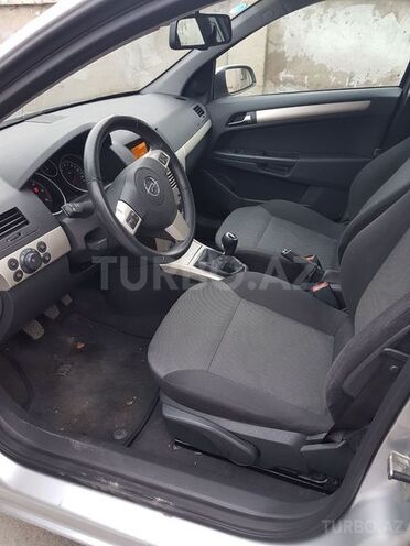 Opel Astra 2008, 165,000 km - 1.9 l - Bakı