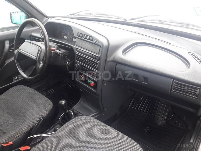 LADA (VAZ) 2115 2011, 94,000 km - 1.6 l - Gəncə
