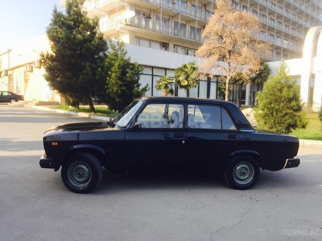 LADA (VAZ) 2107 2011, 22,000 km - 1.6 л - Gəncə