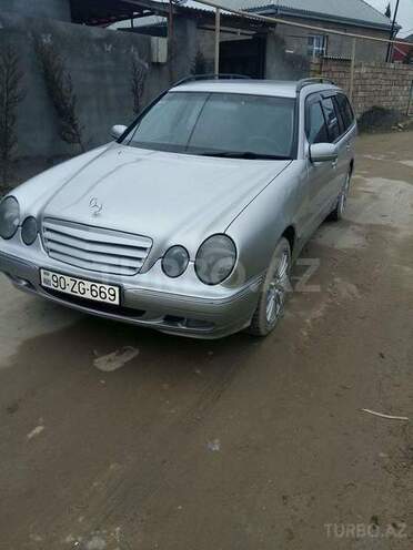 Mercedes E 270 2000, 204,000 km - 2.7 l - Bakı