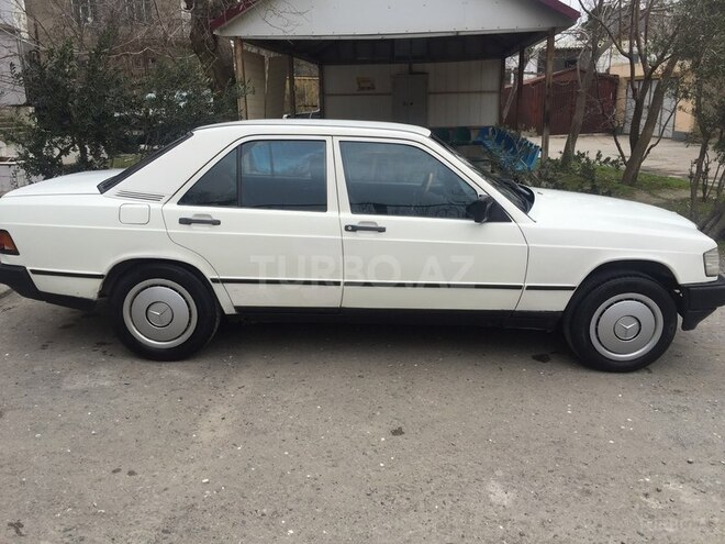Mercedes 190 1985, 306,000 km - 2.0 l - Bakı