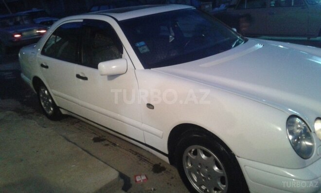 Mercedes E 230 1996, 2,500,000 km - 2.3 l - Mingəçevir