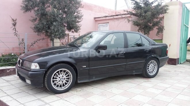 BMW 320 1996, 247,000 km - 2.0 l - Bakı