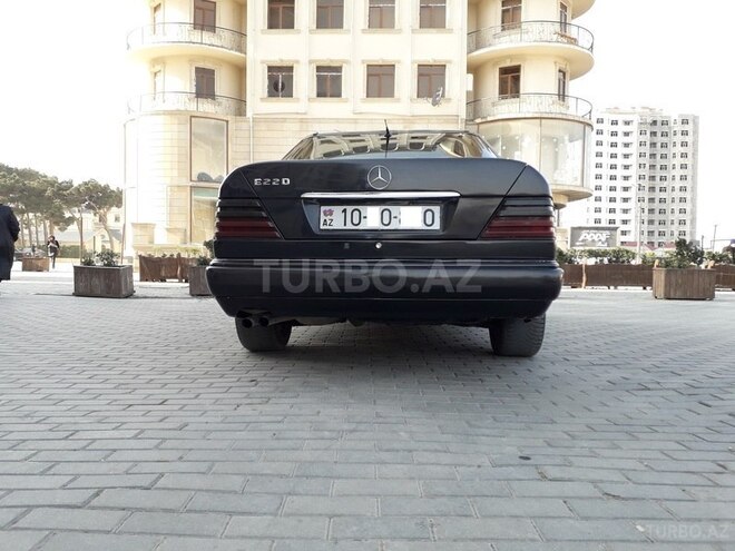 Mercedes C 220 1995, 390,000 km - 2.2 l - Bakı