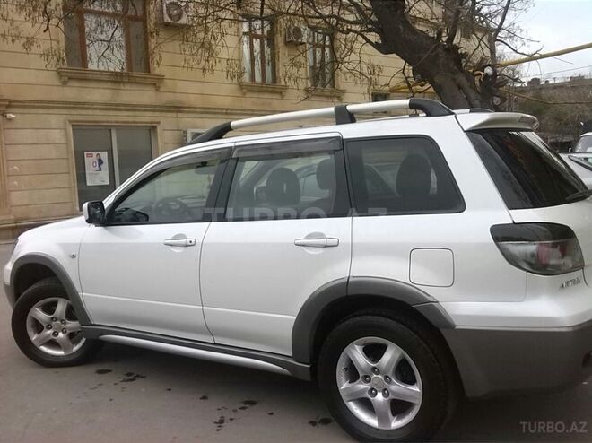 Mitsubishi Outlander 2004, 165,000 km - 2.4 l - Bakı