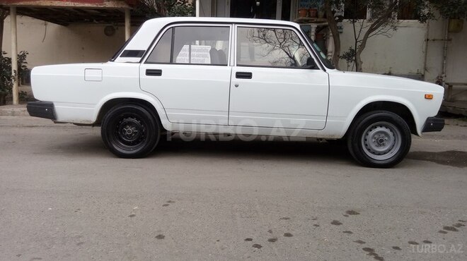 LADA (VAZ) 2107 2009, 157,000 km - 1.6 л - Bakı