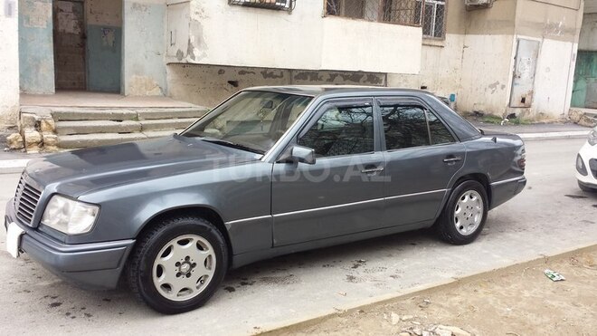 Mercedes E 300 1990, 360,000 km - 0.3 l - Bakı