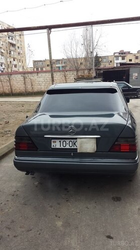 Mercedes E 300 1990, 360,000 km - 0.3 l - Bakı