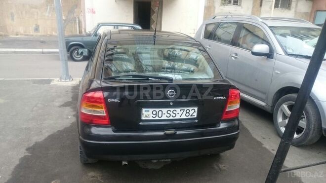 Opel Astra 2000, 243,000 km - 1.6 l - Bakı
