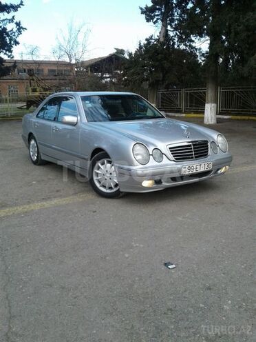 Mercedes E 270 2000, 267,000 km - 2.7 l - Bərdə