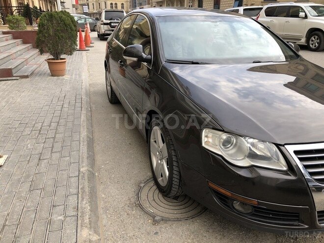 Volkswagen Passat 2007, 243,000 km - 2.0 l - Bakı