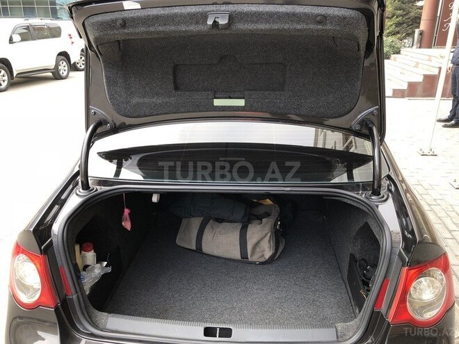 Volkswagen Passat 2007, 243,000 km - 2.0 l - Bakı