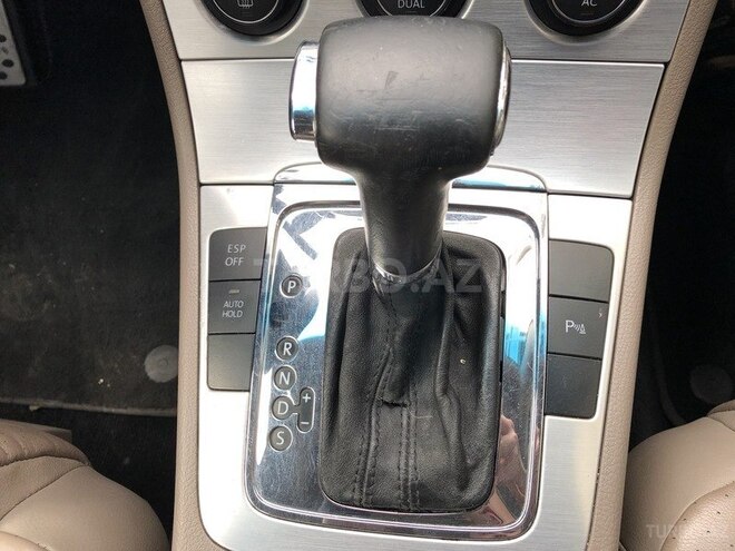 Volkswagen Passat 2007, 243,000 km - 2.0 l - Bakı