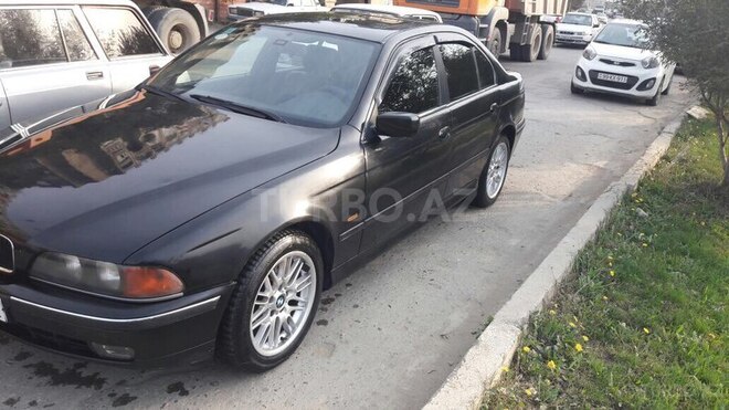 BMW 528 1998, 380,000 km - 2.8 l - Bakı