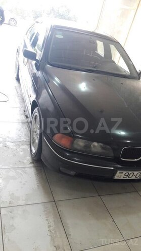 BMW 528 1998, 380,000 km - 2.8 l - Bakı