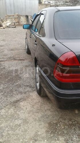 Mercedes C 200 1994, 300,000 km - 2.0 л - Bakı