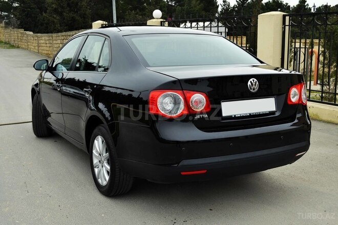 Volkswagen Jetta 2011, 70,000 km - 1.8 л - Bakı