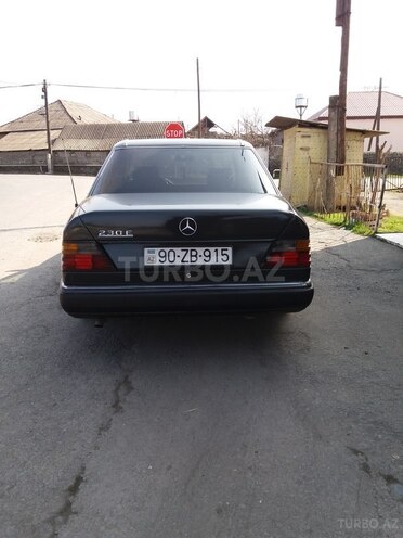 Mercedes E 230 1990, 450,000 km - 2.3 l - Bakı