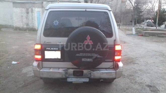 Mitsubishi Pajero 1992, 256,820 km - 2.5 л - Sumqayıt