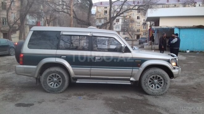 Mitsubishi Pajero 1992, 256,820 km - 2.5 л - Sumqayıt