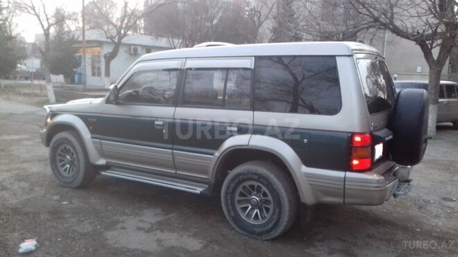 Mitsubishi Pajero 1992, 256,820 km - 2.5 л - Sumqayıt